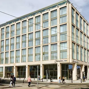 Szálloda Hampton By Hilton Centre